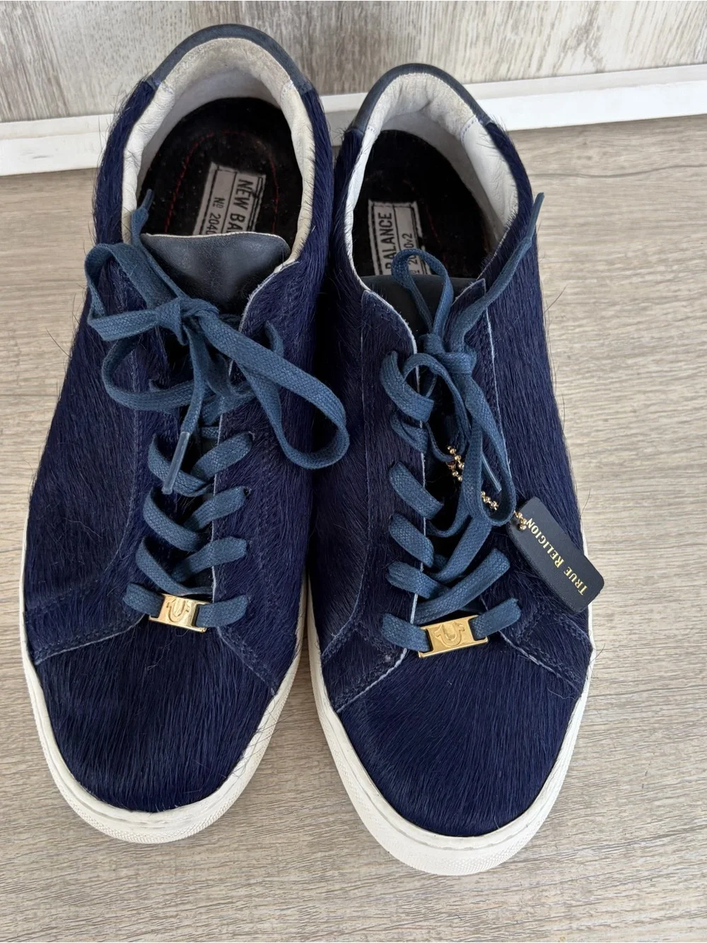 True Religion Blue Fur Sneakers Mens 10 42 Low Top Y2K Funky Club Shoes